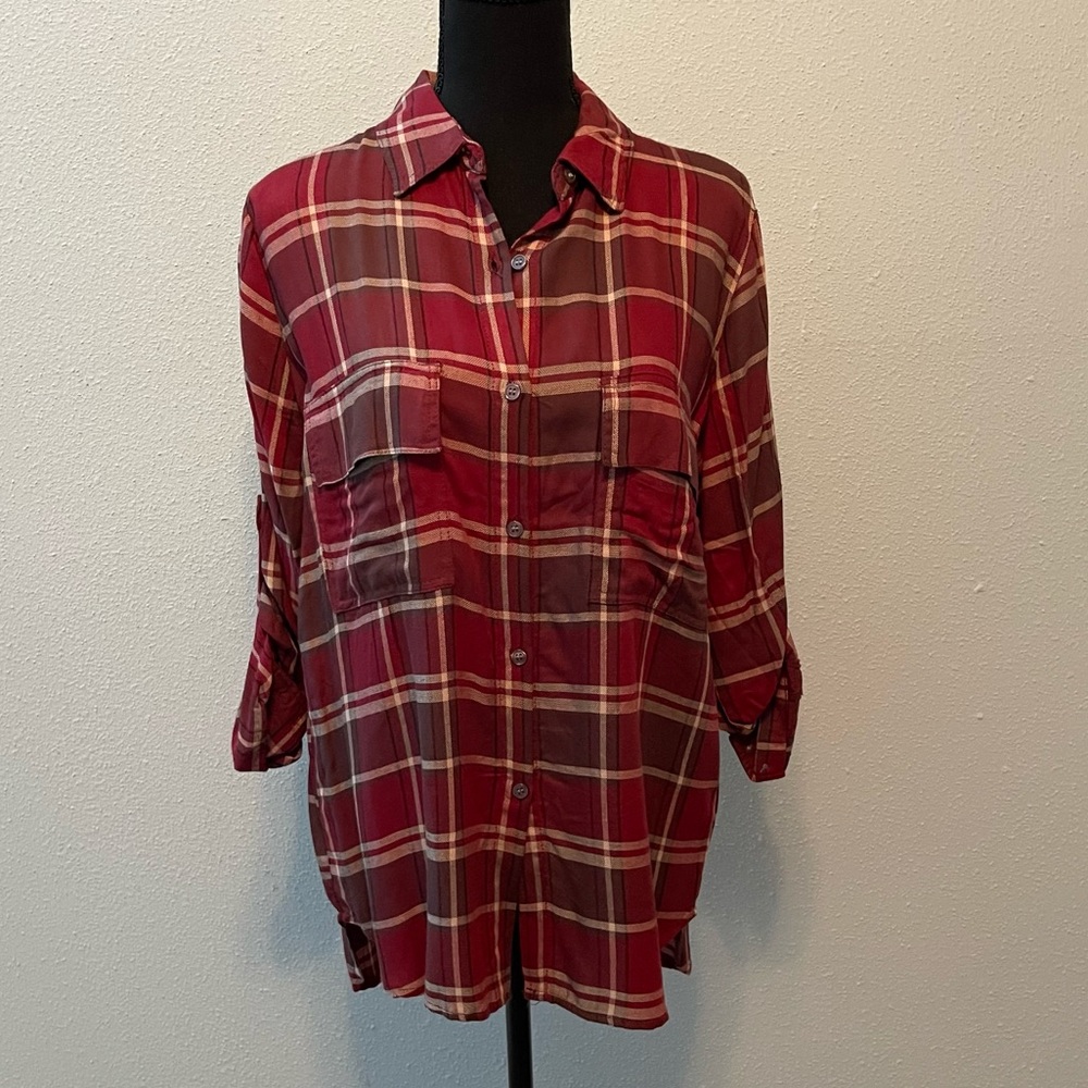 NWT Max Studio small plaid top